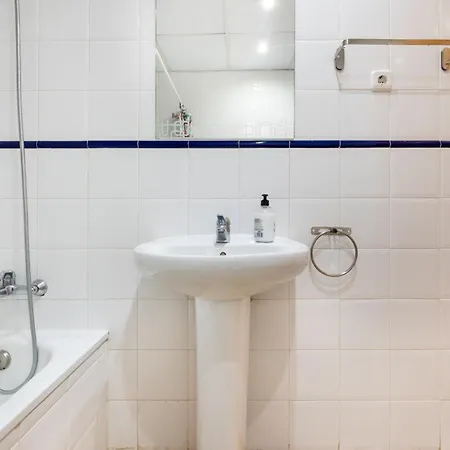 Alboran Apartmán *